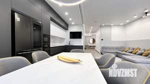 4-к квартира, вторичка, 150м2, 7/10 этаж