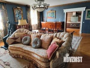 5-к квартира, вторичка, 295м2, 3/4 этаж