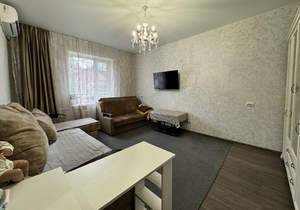 2-к квартира, вторичка, 43м2, 1/2 этаж