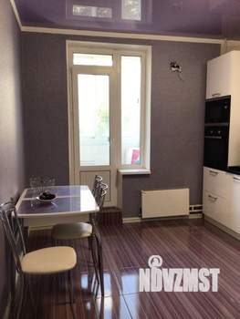 2-к квартира, вторичка, 57м2, 3/18 этаж