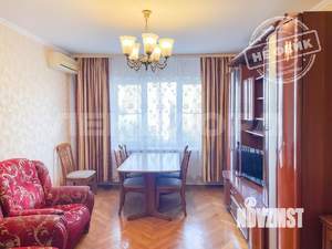 3-к квартира, вторичка, 63м2, 7/10 этаж