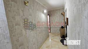 2-к квартира, вторичка, 52м2, 1/9 этаж