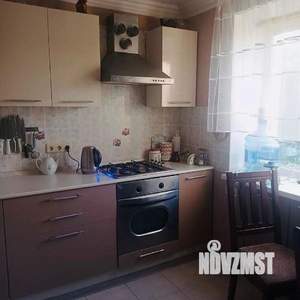 3-к квартира, вторичка, 55м2, 5/5 этаж