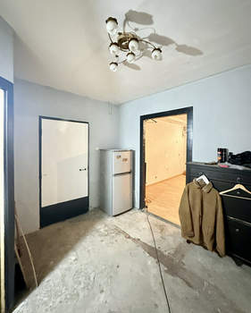 2-к квартира, вторичка, 67м2, 1/14 этаж