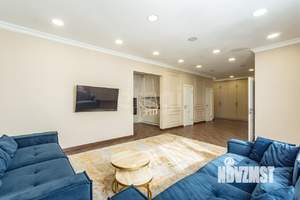 3-к квартира, вторичка, 120м2, 6/22 этаж