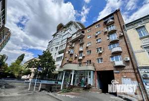 3-к квартира, вторичка, 65м2, 6/6 этаж