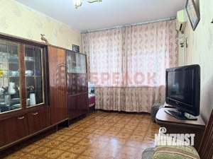 2-к квартира, вторичка, 42м2, 1/5 этаж