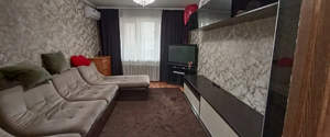 2-к квартира, вторичка, 58м2, 1/9 этаж