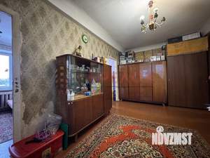 4-к квартира, вторичка, 60м2, 5/5 этаж