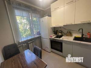 2-к квартира, вторичка, 43м2, 2/5 этаж