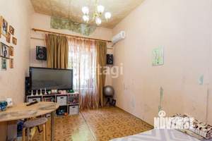 5-к квартира, вторичка, 70м2, 1/1 этаж