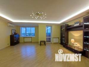 4-к квартира, вторичка, 102м2, 10/11 этаж