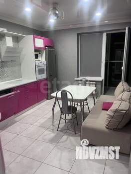 1-к квартира, вторичка, 54м2, 2/18 этаж