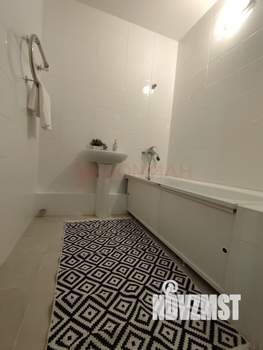 2-к квартира, вторичка, 61м2, 4/18 этаж