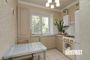 3-к квартира, вторичка, 60м2, 5/5 этаж