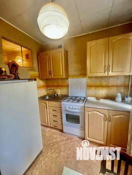 2-к квартира, вторичка, 42м2, 3/5 этаж