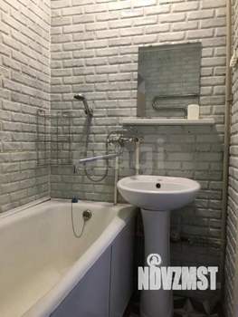 1-к квартира, вторичка, 32м2, 9/9 этаж