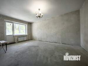 2-к квартира, вторичка, 60м2, 1/9 этаж