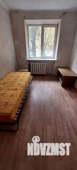 3-к квартира, вторичка, 42м2, 1/5 этаж