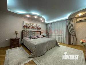 4-к квартира, вторичка, 158м2, 1/9 этаж