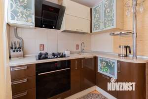 3-к квартира, вторичка, 61м2, 1/5 этаж