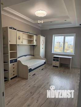 3-к квартира, вторичка, 100м2, 11/22 этаж
