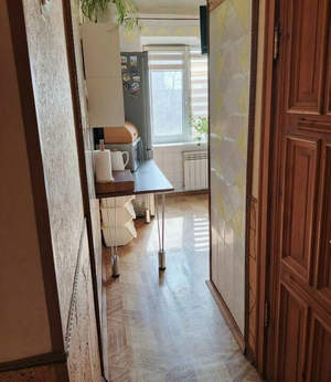 4-к квартира, вторичка, 62м2, 4/5 этаж