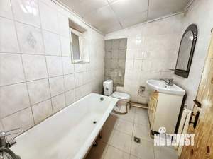 4-к квартира, вторичка, 76м2, 1/1 этаж