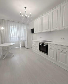 2-к квартира, вторичка, 75м2, 3/9 этаж