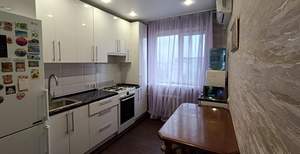 2-к квартира, вторичка, 56м2, 8/10 этаж