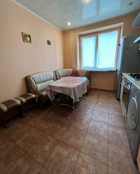 3-к квартира, вторичка, 63м2, 9/10 этаж