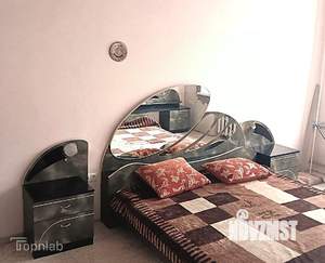 3-к квартира, вторичка, 80м2, 2/4 этаж