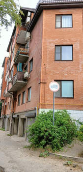3-к квартира, вторичка, 96м2, 1/4 этаж