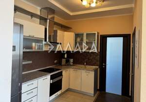 3-к квартира, вторичка, 75м2, 15/23 этаж