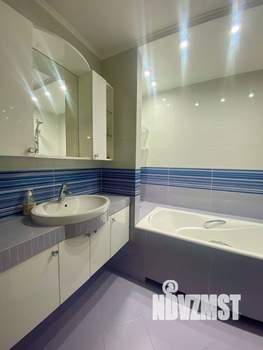 3-к квартира, вторичка, 98м2, 9/9 этаж