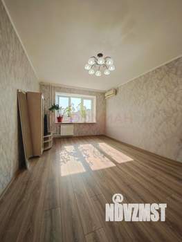 2-к квартира, вторичка, 61м2, 5/10 этаж