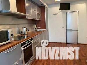 4-к квартира, вторичка, 103м2, 3/16 этаж