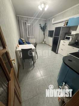 2-к квартира, вторичка, 104м2, 3/10 этаж