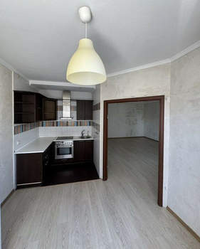 2-к квартира, вторичка, 64м2, 9/17 этаж
