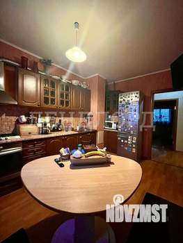 3-к квартира, вторичка, 84м2, 8/10 этаж
