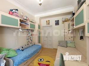 2-к квартира, вторичка, 57м2, 1/3 этаж