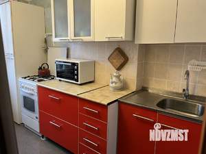 3-к квартира, вторичка, 61м2, 9/9 этаж