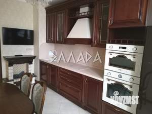 3-к квартира, вторичка, 90м2, 3/16 этаж