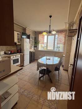 3-к квартира, вторичка, 82м2, 4/4 этаж