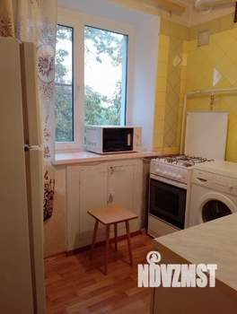 3-к квартира, вторичка, 63м2, 5/5 этаж