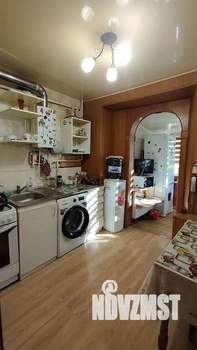 2-к квартира, вторичка, 39м2, 1/5 этаж