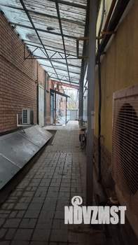 Студия квартира, вторичка, 33м2, 1/4 этаж