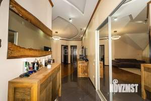 3-к квартира, вторичка, 100м2, 7/7 этаж