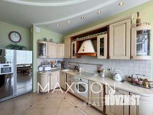 3-к квартира, вторичка, 125м2, 6/16 этаж