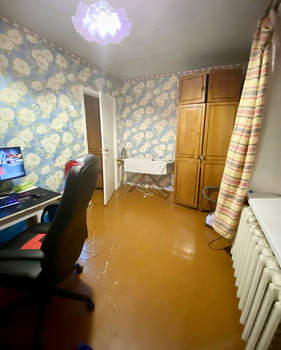 2-к квартира, вторичка, 40м2, 5/5 этаж